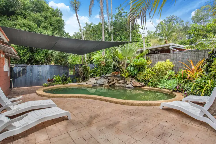 10 Universal Cl, White Rock QLD 4868