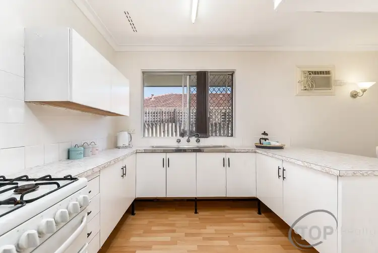 Fifth view of Homely semi-detached listing, 78B Vahland Avenue, Riverton WA 6148