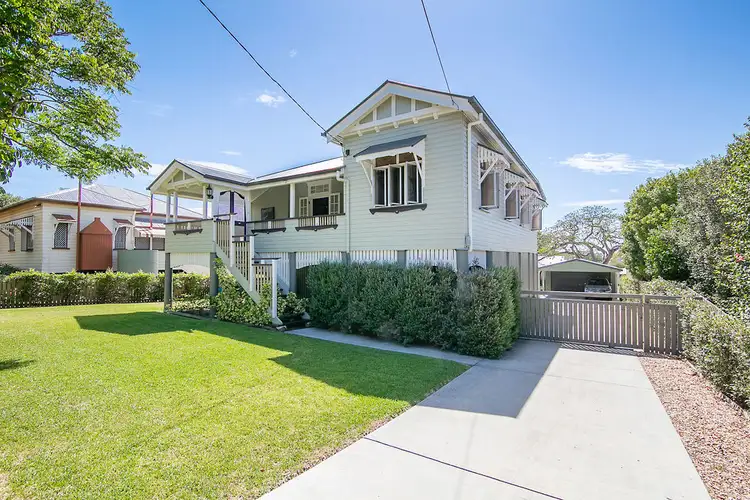 2 Tregair St, Newtown QLD 4305