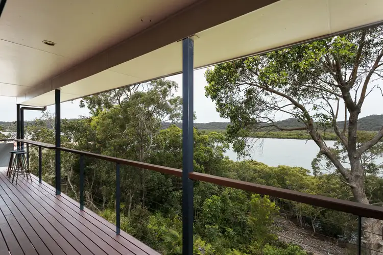 70 Oasis Dr, Russell Island QLD 4184