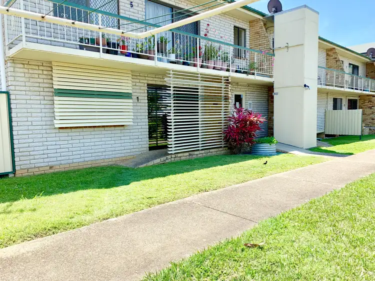 Third view of Homely unit listing, Unit 1/8 Jeffrey St, Redcliffe QLD 4020