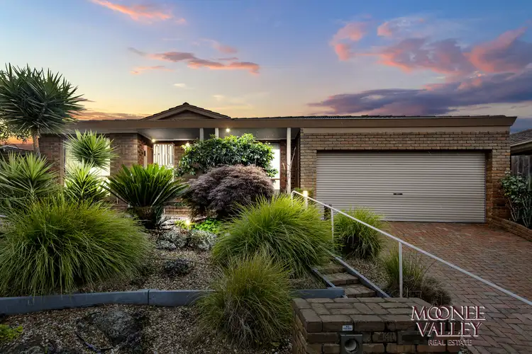 44 Veronica Crescent, Mill Park VIC 3082