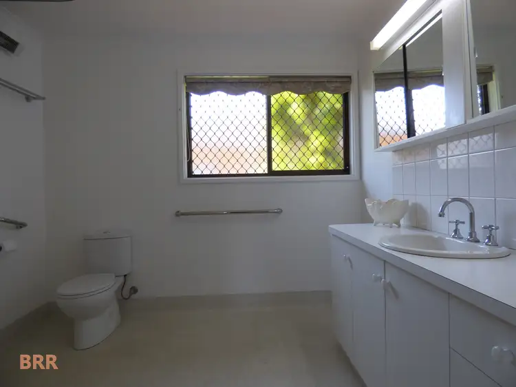 Sixth view of Homely townhouse listing, 13 Killena Ave, Benalla VIC 3672