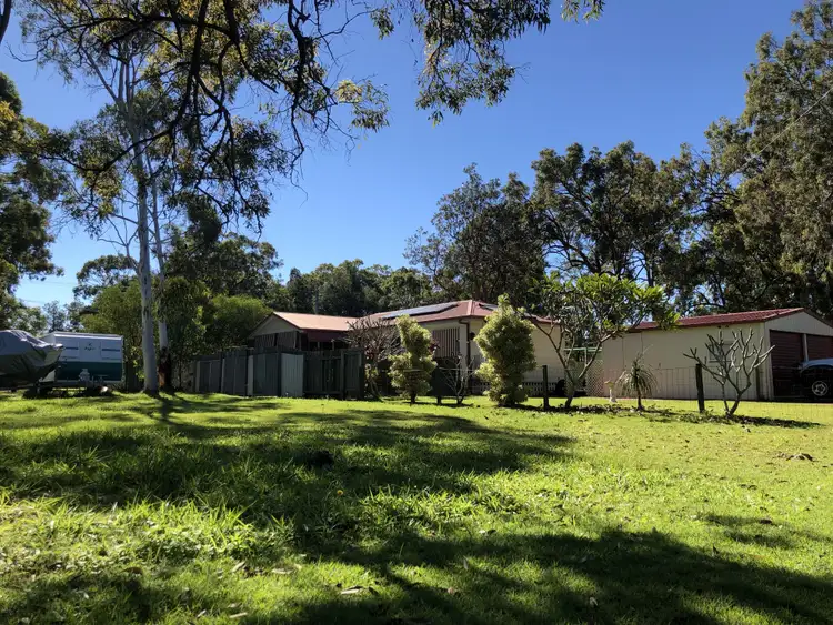 Second view of Homely house listing, 7 Robin St, Macleay Island QLD 4184