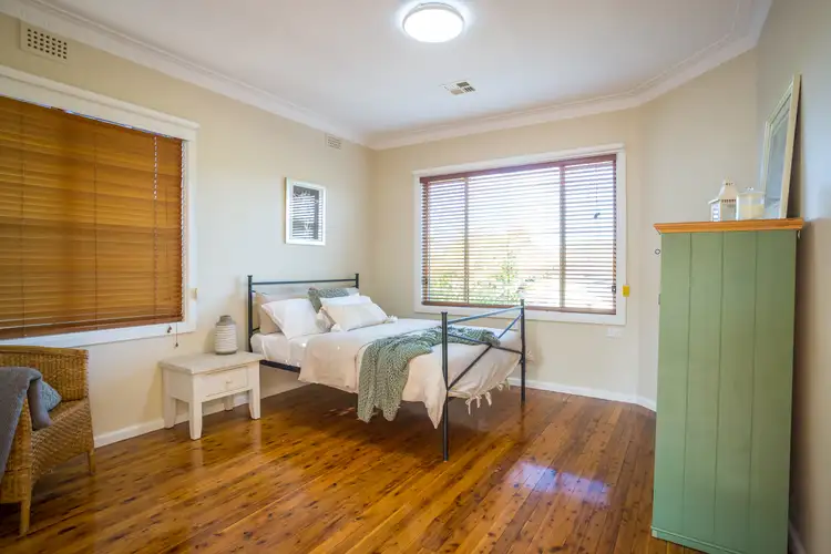 Fifth view of Homely house listing, 17 Sunnybar Parade, Queanbeyan NSW 2620