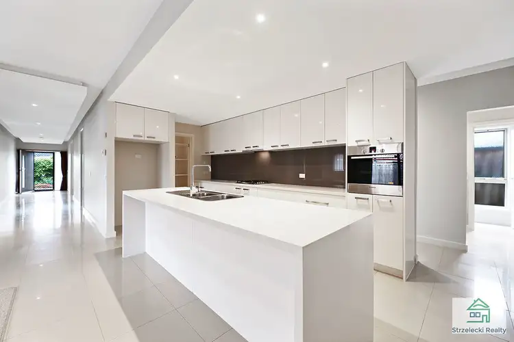 Fourth view of Homely house listing, 33 Murray St, Trafalgar VIC 3824
