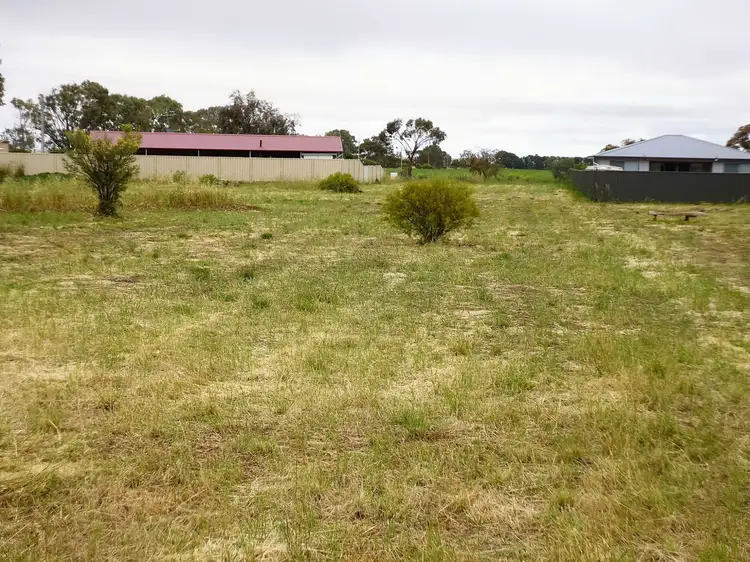 27 Manfred Street, Crystal Brook SA 5523