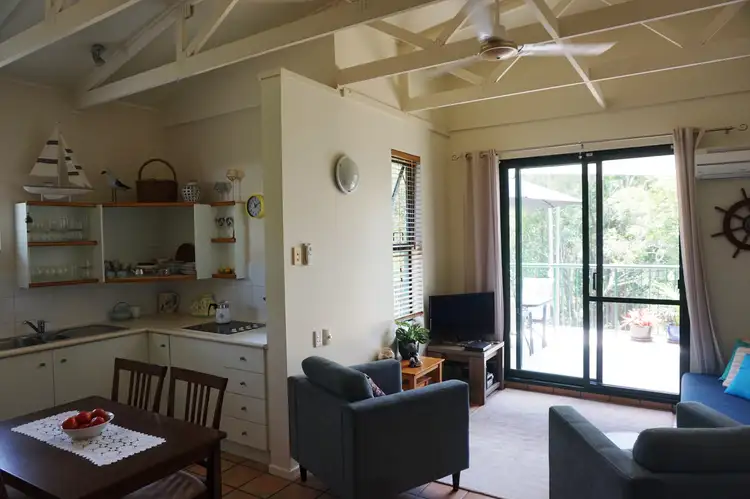 Unit 16/9 Rainbow Shores Dr, Rainbow Beach QLD 4581