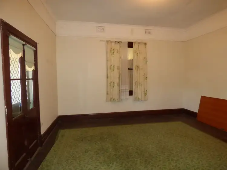 Sixth view of Homely house listing, 5 Duke St North, Toodyay WA 6566