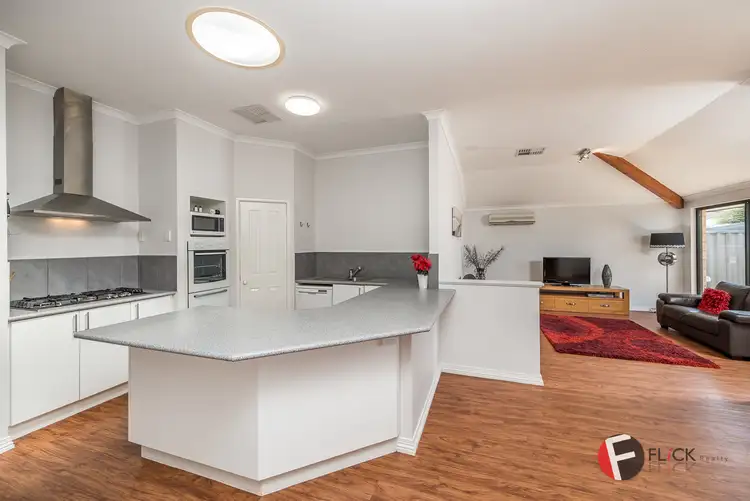 Sixth view of Homely house listing, 16 Craignish Loop, Kinross WA 6028