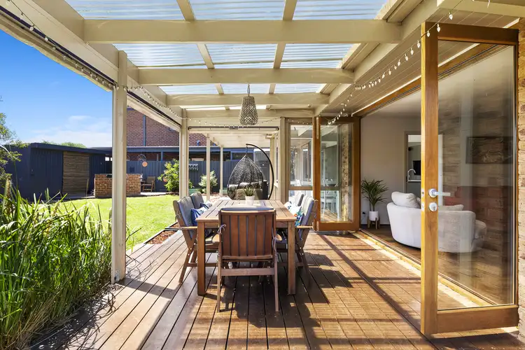 2 Jirrah Ct, Aspendale VIC 3195