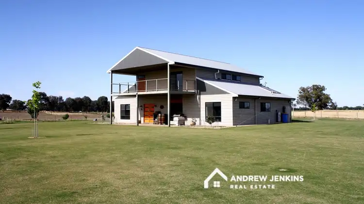 318 Chapel Road, Cobram East VIC 3644