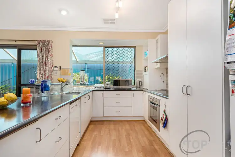 Fifth view of Homely house listing, 7 Terry Vale, Willetton WA 6155