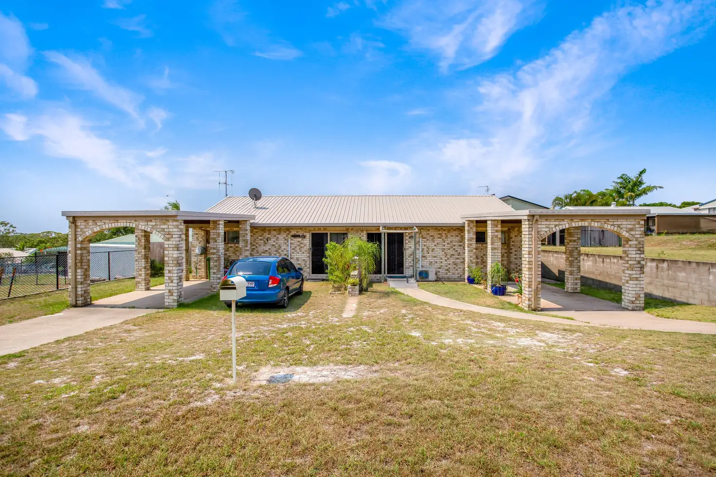 Main view of Homely unit listing, Unit 1/5 Bombala Cres, Rainbow Beach QLD 4581