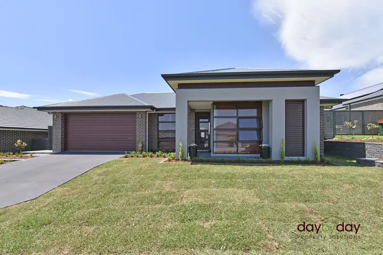 8 Mima St, Fletcher NSW 2287