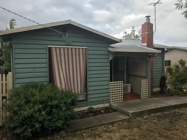 47 Maffra Rd