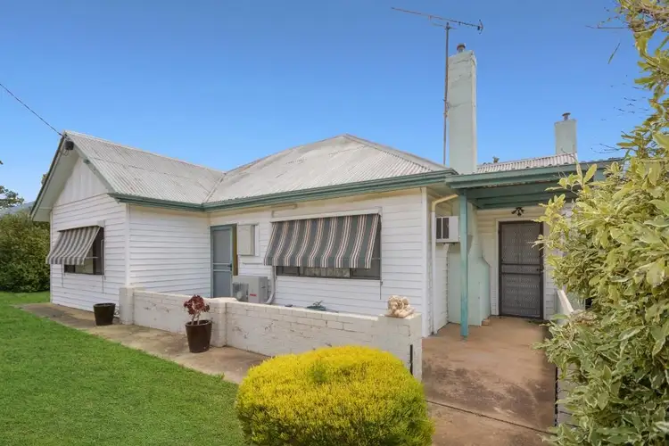 2 London Rd, Stawell VIC 3380