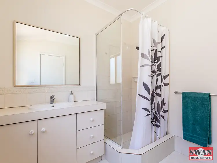 Sixth view of Homely house listing, 4 Eaglemont Drive, Swan View WA 6056