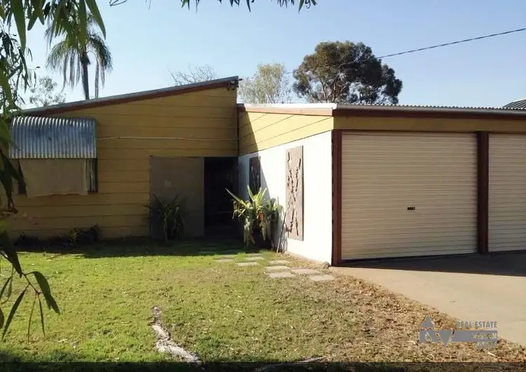 39 Macdonald Cres, Blackwater QLD 4717