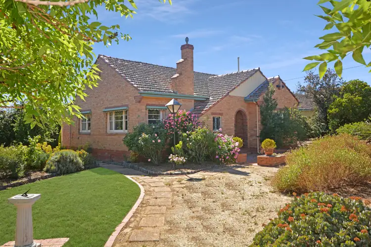 46 Clifton Ave, Stawell VIC 3380