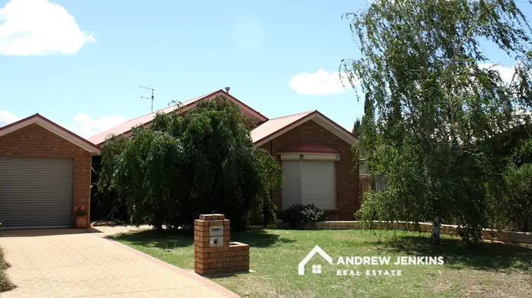 1/15 Apricot Cct, Cobram VIC 3644