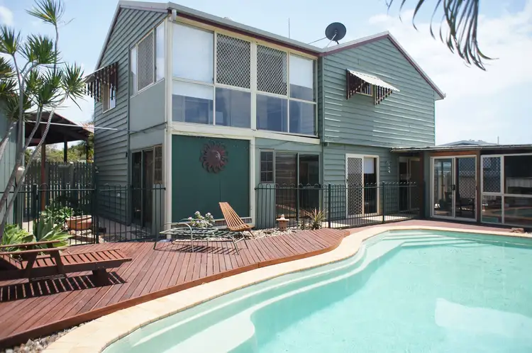 10 Luderick Lane, Tin Can Bay QLD 4580