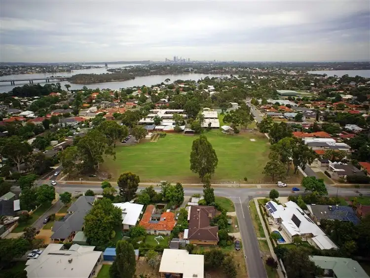 Fifth view of Homely house listing, 1A Webb Street, Rossmoyne WA 6148