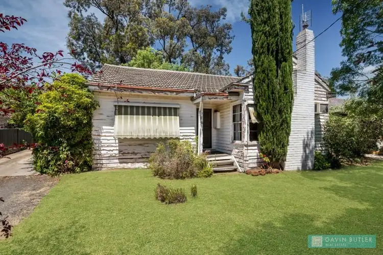 4 Dale St, Kennington VIC 3550