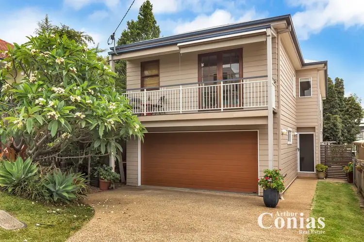 15 Rougham St, Windsor QLD 4030