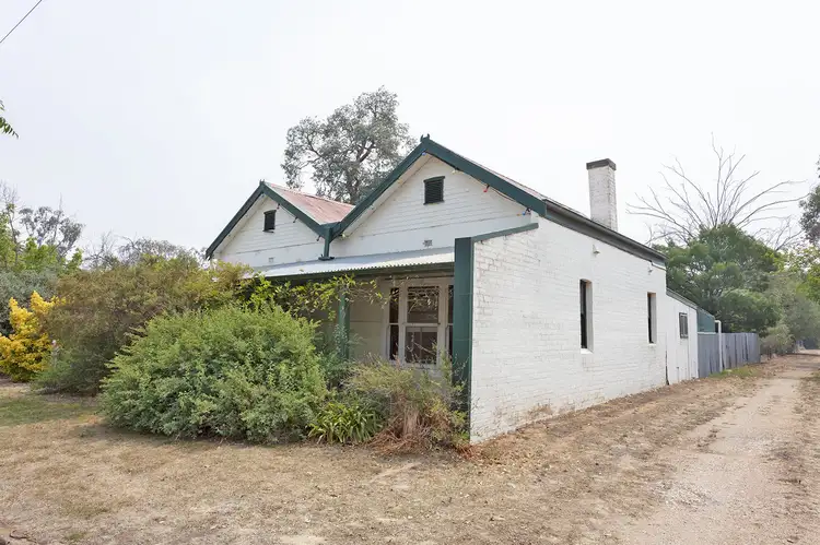 76 Ivor St, Henty NSW 2658