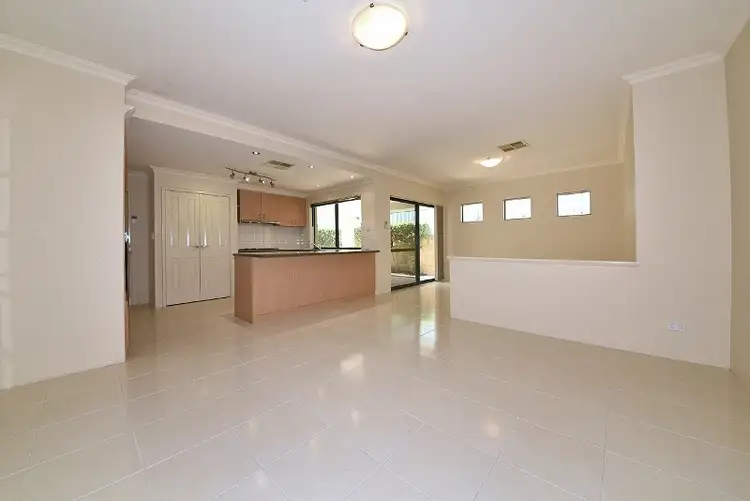 10 Graceland Avenue, Landsdale WA 6065