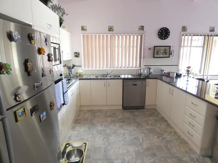 Fourth view of Homely house listing, 19 Clifton Close, Wy Yung VIC 3875