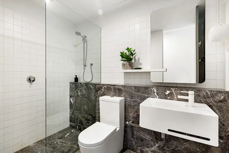 Sixth view of Homely apartment listing, Unit 102/33 Crisp St, Hampton VIC 3188