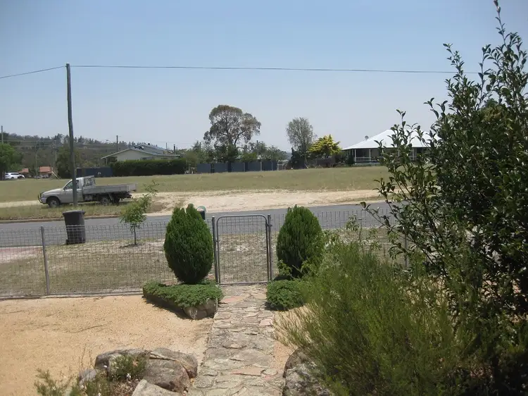 Second view of Homely house listing, 6 Jardine St, Stanthorpe QLD 4380