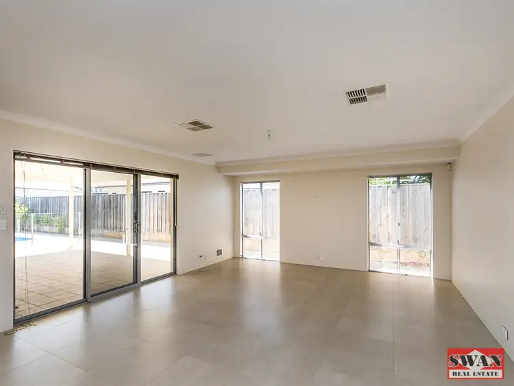 Sixth view of Homely house listing, 2 Traviata Cres, The Vines WA 6069