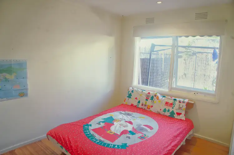Fifth view of Homely unit listing, Unit 2/9 Kenilworth Pde, Ivanhoe VIC 3079