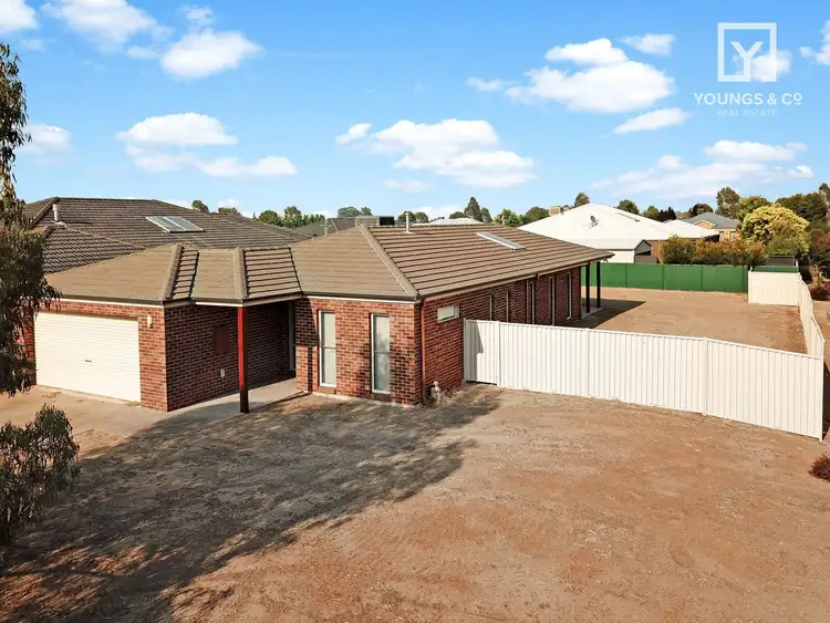 Main view of Homely house listing, 4 Kerang Ave, Kialla VIC 3631