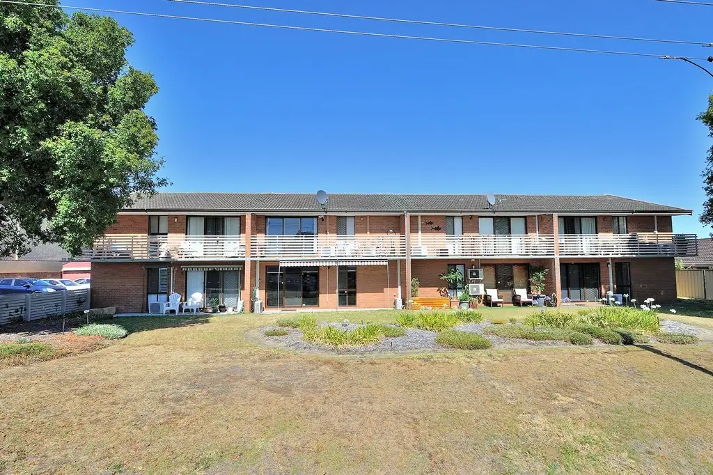 Main view of Homely unit listing, Unit 19/17 Mount Prospect Cres, Maylands WA 6051