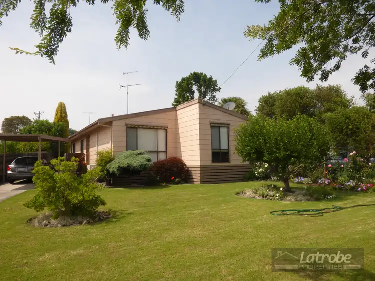 21 Drew St, Moe VIC 3825
