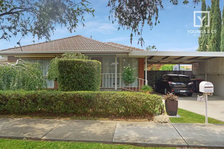 7 Hutchins Cres, Mooroopna VIC 3629