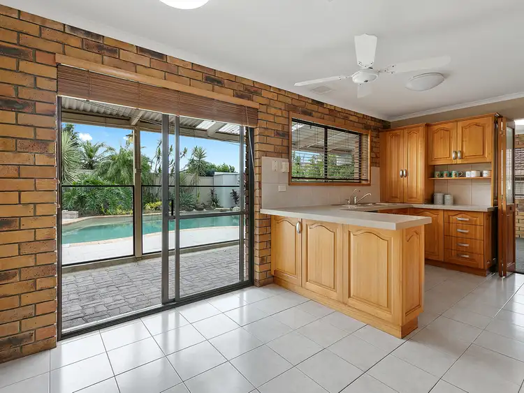 Fifth view of Homely house listing, 19 Whitecastle St, Carindale QLD 4152