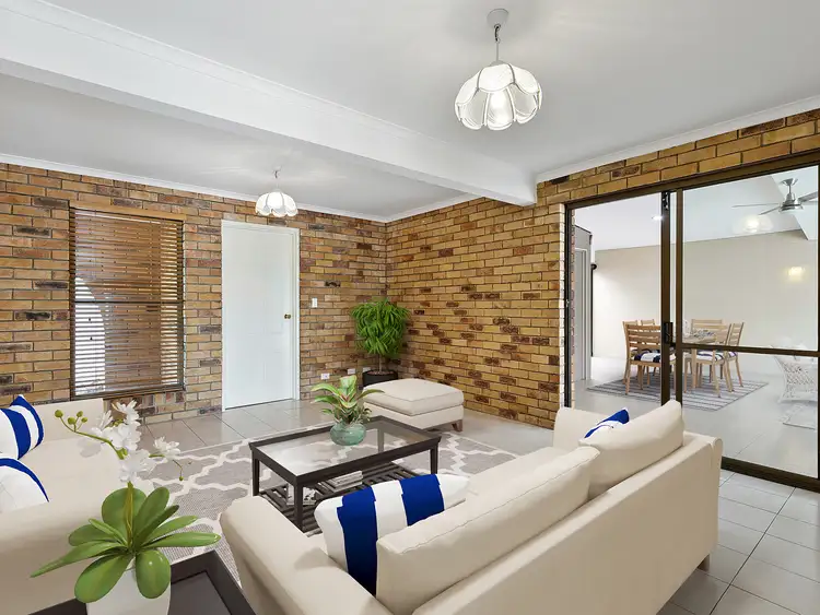 Sixth view of Homely house listing, 19 Whitecastle St, Carindale QLD 4152