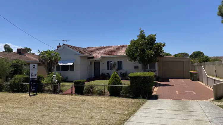 61 Fifth Street, Bicton WA 6157
