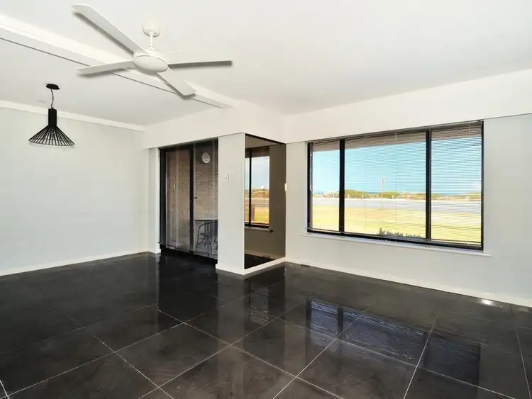 Seventh view of Homely townhouse listing, Unit 9/154 - 156 Arcadia Dr, Shoalwater WA 6169