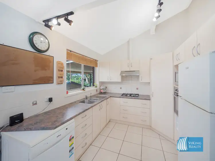 Fourth view of Homely house listing, 8 Fairburn Cl, Jewells NSW 2280