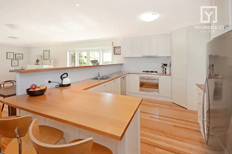 Fifth view of Homely house listing, 15 Plover Dr, Kialla VIC 3631