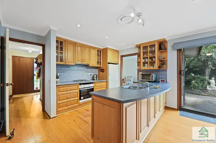 Second view of Homely house listing, 21 Victory Ct, Trafalgar VIC 3824