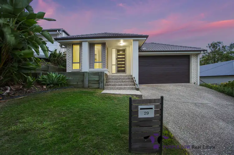 29 Hopman Way