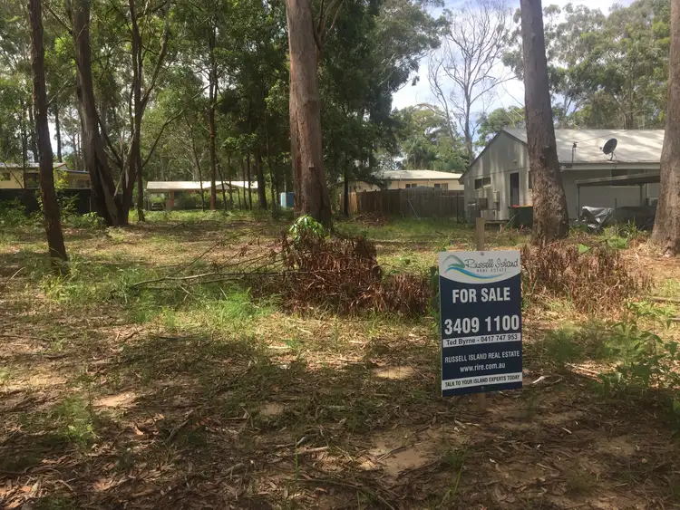 13 Ilumba St, Russell Island QLD 4184