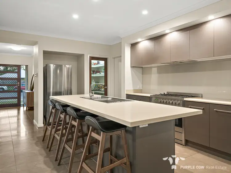 39 Isidore St, Augustine Heights QLD 4300